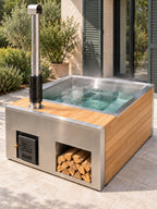 Bain nordique Calanque installé sur une terrasse au jardin