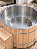 Intérieur de la cuve inox du bain nordique Rade
